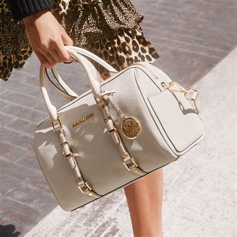 michael kors cheap handbags canada|michael kors canada online shopping.